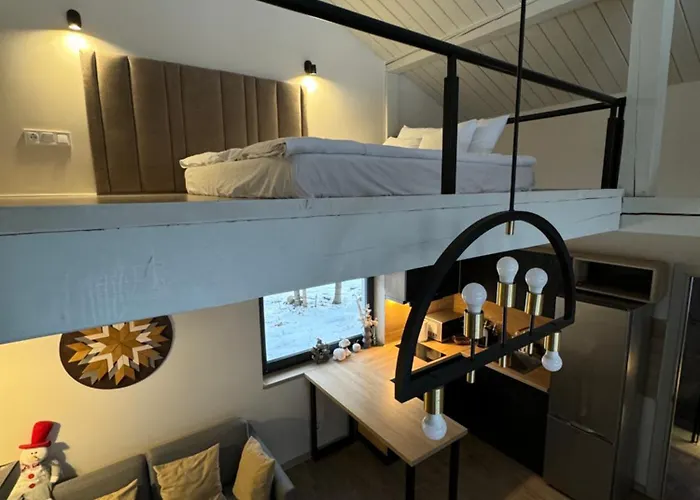 River Rest Apartment *